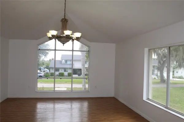 38901 ELLA DR, Lady Lake, FL 32159