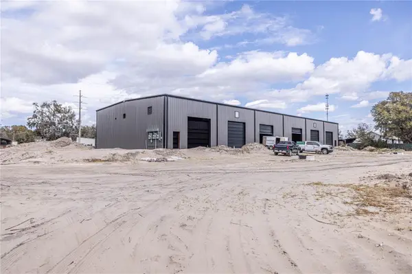 3023 E C 48, Center Hill, FL 33514