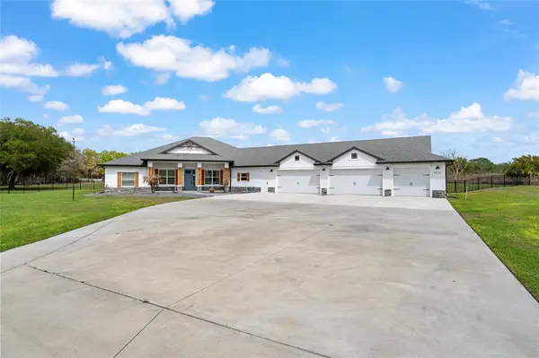 4821 SUNNYSIDE DR, Fruitland Park, FL 34731