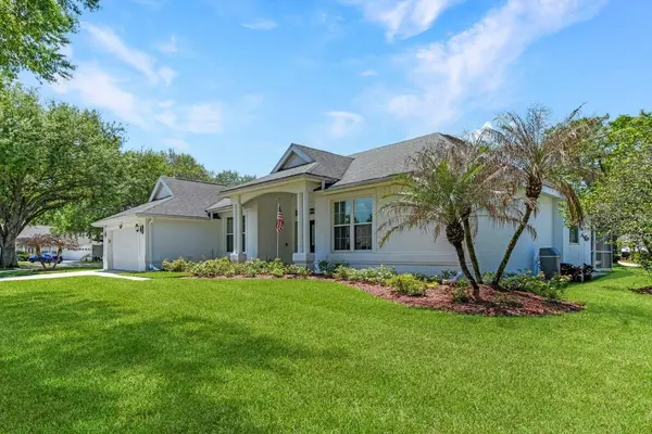 1901 PARK FOREST BLVD, Mount Dora, FL 32757