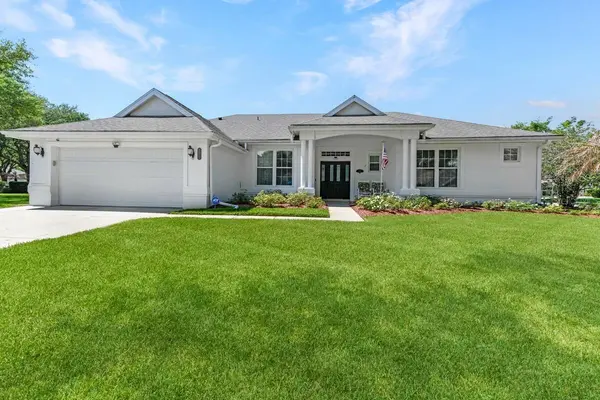 1901 PARK FOREST BLVD, Mount Dora, FL 32757