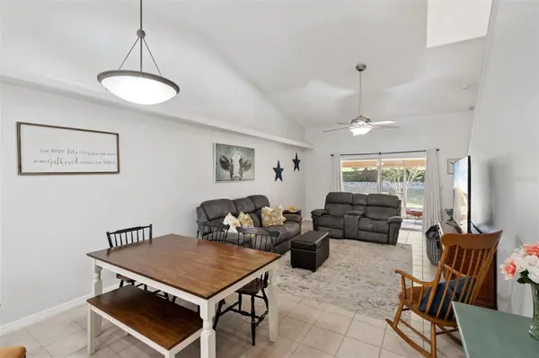 8856 COURTYARD LN, Groveland, FL 34736