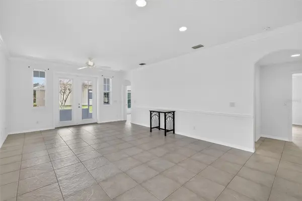 27106 GREENFLY ORCHID LN, Leesburg, FL 34748
