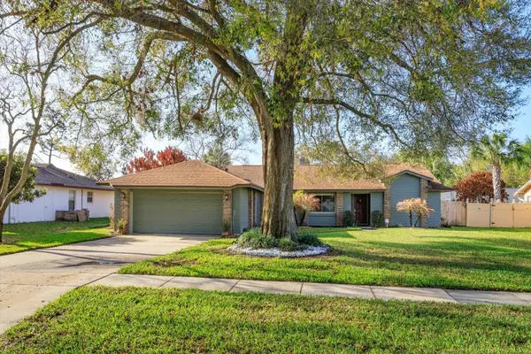 9237 SABAL PALM CIR, Windermere, FL 34786