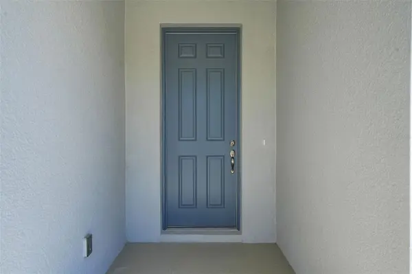 17527 VALLEYWOOD Pkwy, Land O Lakes, FL 34638