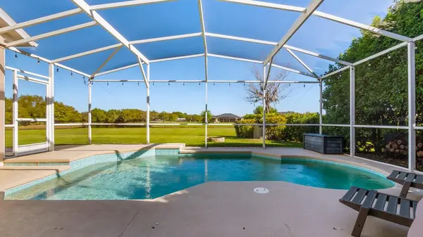 7351 SPRING MOUNTAIN LN, Yalaha, FL 34797