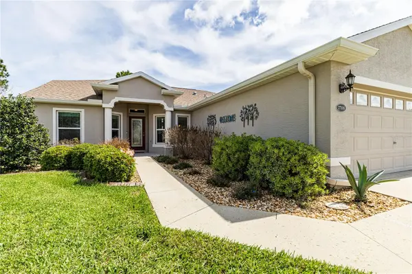 27118 ROANOKE DR, Leesburg, FL 34748