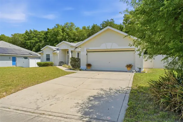 2503 GABLES DR, Eustis, FL 32726