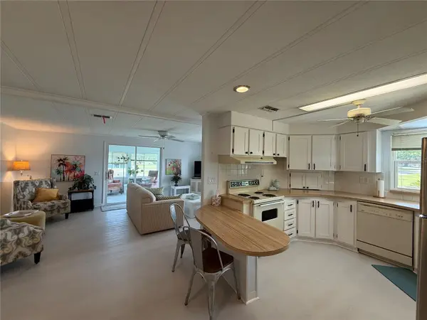 11 N BOBWHITE RD, Wildwood, FL 34785