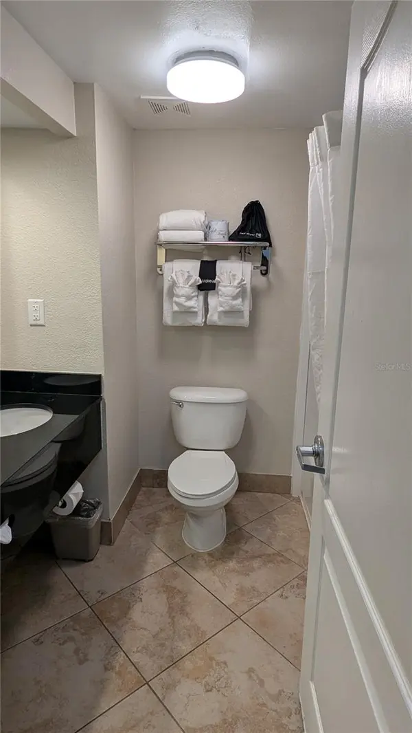 3000 MAINGATE LN #421, Kissimmee, FL 34747