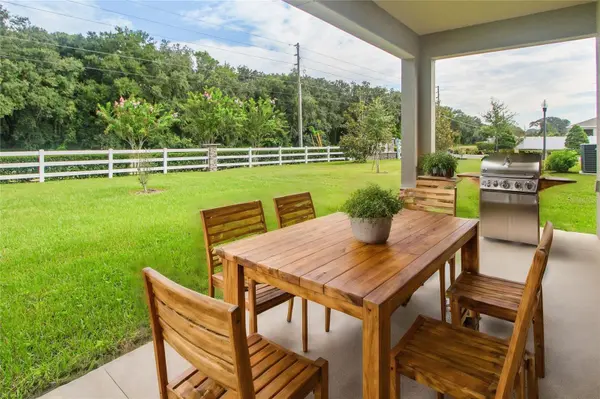 5208 MEADOW SONG DR, Okahumpka, FL 34762