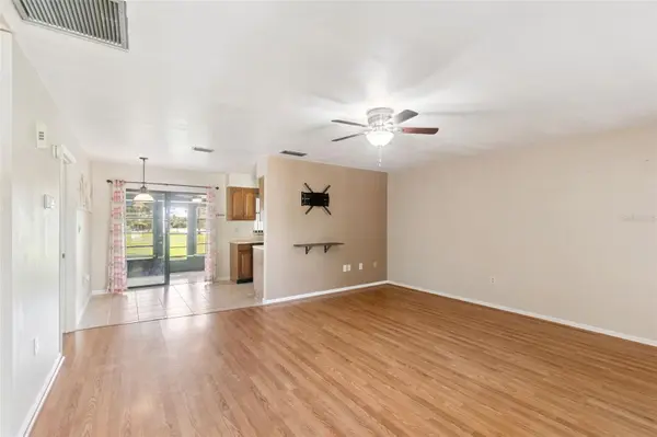 12418 ORANGEWOOD CIR, Tavares, FL 32778