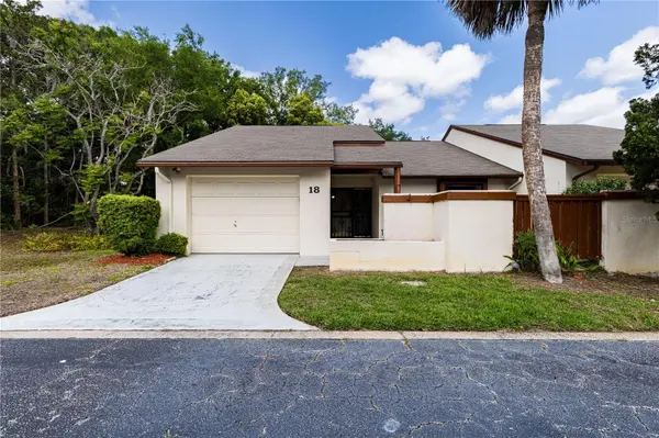 2681 WASHINGTON AVE #18, Eustis, FL 32726