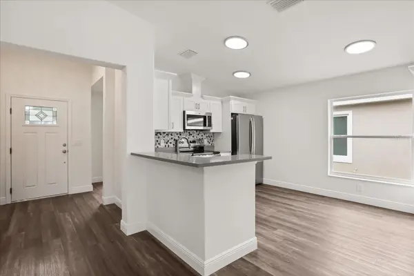 706 BEECHER ST, Leesburg, FL 34748