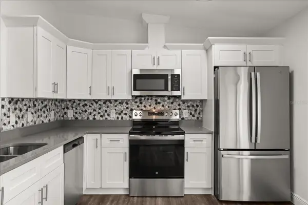 706 BEECHER ST, Leesburg, FL 34748