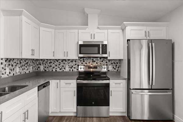 706 BEECHER ST, Leesburg, FL 34748