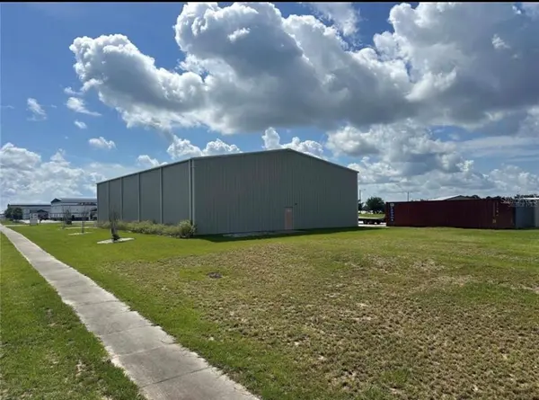 1721 LEESBURG COMMONS CT, Leesburg, FL 34748