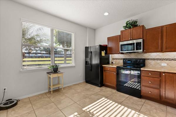 22024 BELGIAN CT, Mount Dora, FL 32757