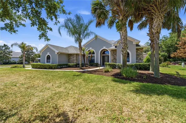 8061 WATERBURY WAY, Mount Dora, FL 32757