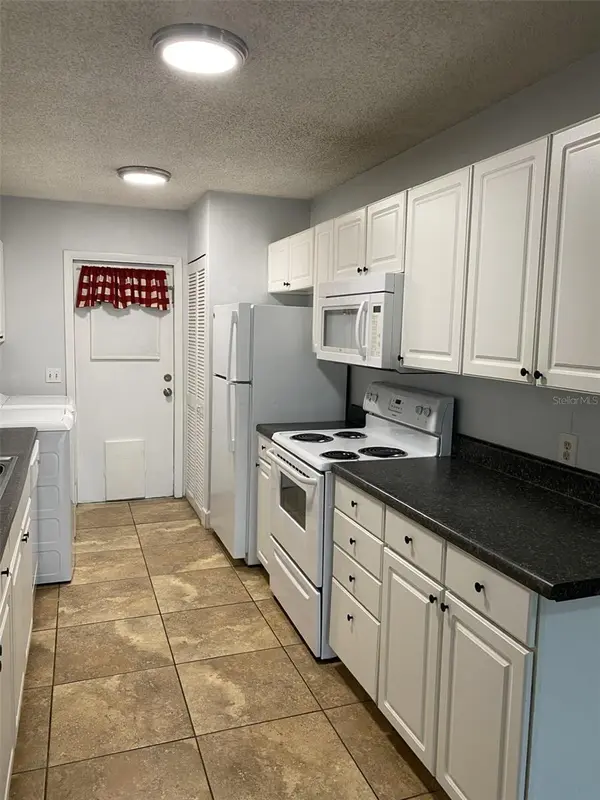 12310 TAVARES RIDGE CT #144, Tavares, FL 32778