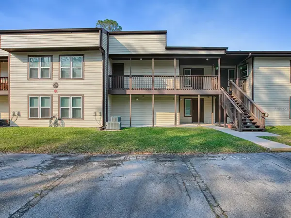 24104 SANDALWOOD DR #104, Wildwood, FL 34785