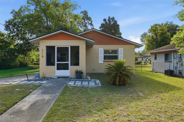 218 S EAST ST, Leesburg, FL 34748