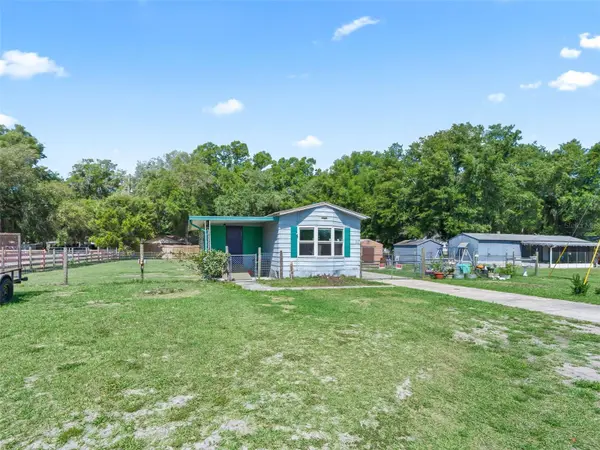 10114 SE 24TH ST, Webster, FL 33597