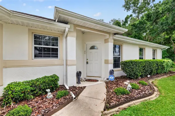 27545 DISCOVER CT, Leesburg, FL 34748