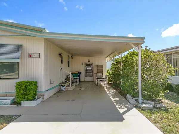 1440 NASSAU CIR, Tavares, FL 32778