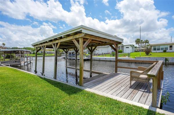 957 TODD WAY, Tavares, FL 32778