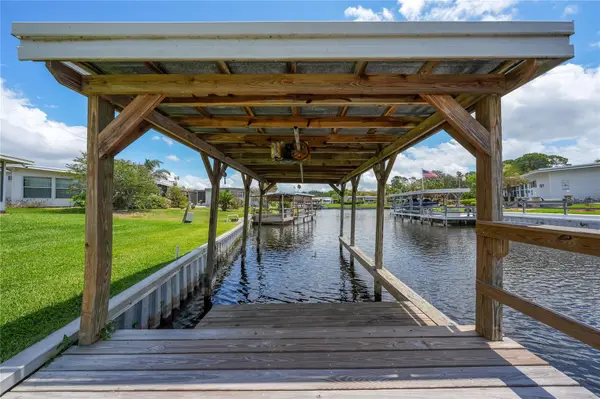 957 TODD WAY, Tavares, FL 32778