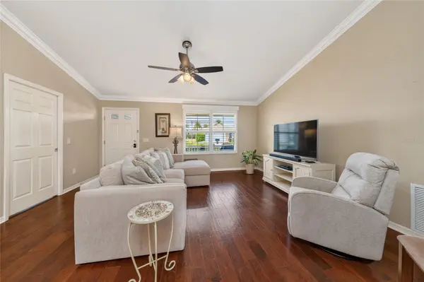 854 FENWICK LOOP, The Villages, FL 32163