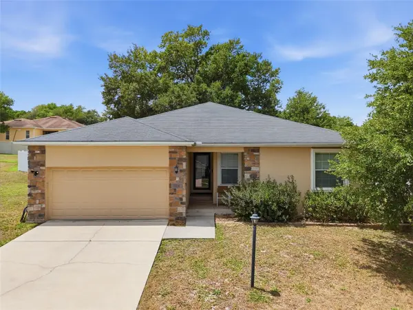 306 STONEPOINT LN, Lady Lake, FL 32159