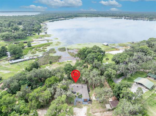 13450 SE 105TH TER, Ocklawaha, FL 32179
