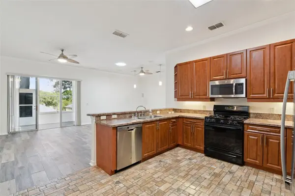 813 SUMMIT GREENS BLVD, Clermont, FL 34711