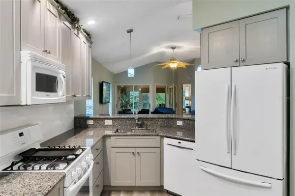 21721 KING RICHARDS WAY, Leesburg, FL 34748