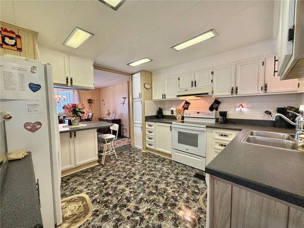 100 MARIGOLD ST, Leesburg, FL 34748