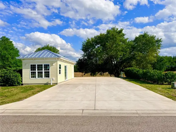 4885 SE 92ND BLVD, Webster, FL 33597
