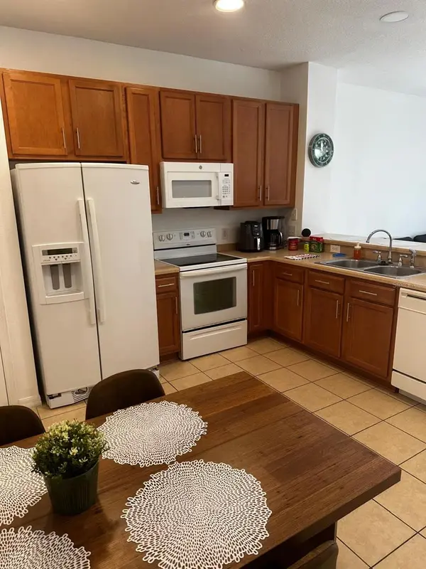 5104 DOMINICA DR, Kissimmee, FL 34746