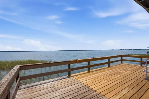 14742 MANDARIN ST, Tavares, FL 32778