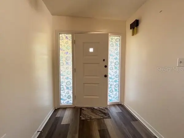 121 E PINE ST, Howey In The Hills, FL 34737