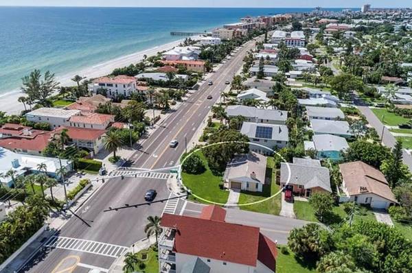 16101 GULF BLVD, Redington Beach, FL 33708