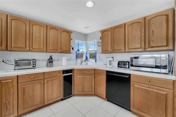 16131 JOHNS LAKE RD, Clermont, FL 34711