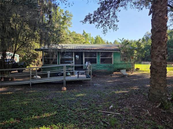 9845 NW 160TH ST, Reddick, FL 32686