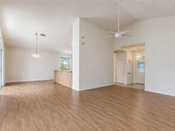 4215 GREENWICH CT, Clermont, FL 34711