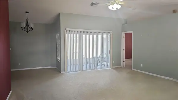 4030 LAKE BLUFF DR, Mascotte, FL 34753