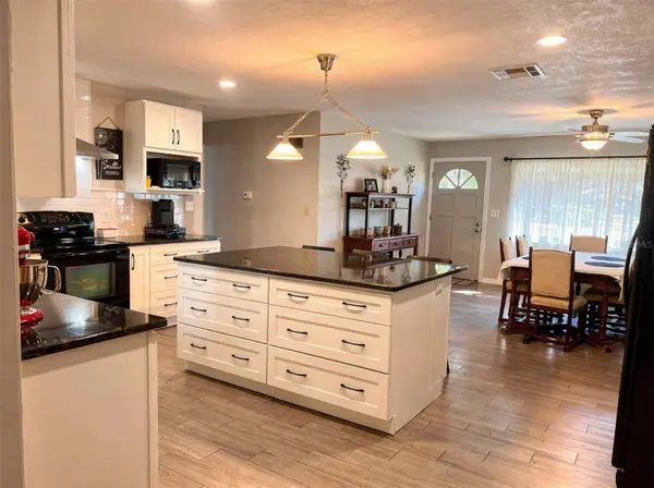 2009 NE 51ST PL, Ocala, FL 34479