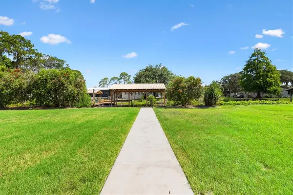 12107 EAGLE POINT CT, Leesburg, FL 34788