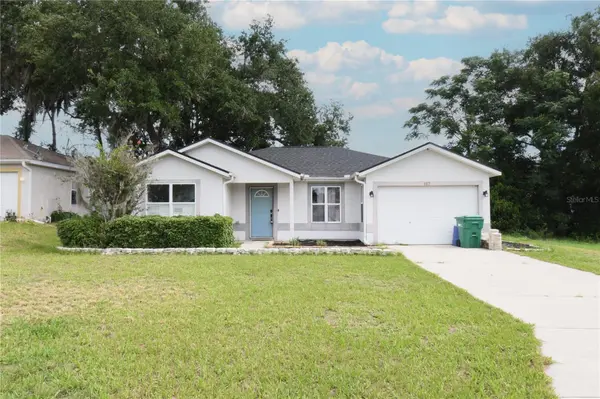 407 CIERRA OAKS CIR, Lady Lake, FL 32159