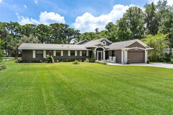 29205 S CORLEY ISLAND RD, Leesburg, FL 34748